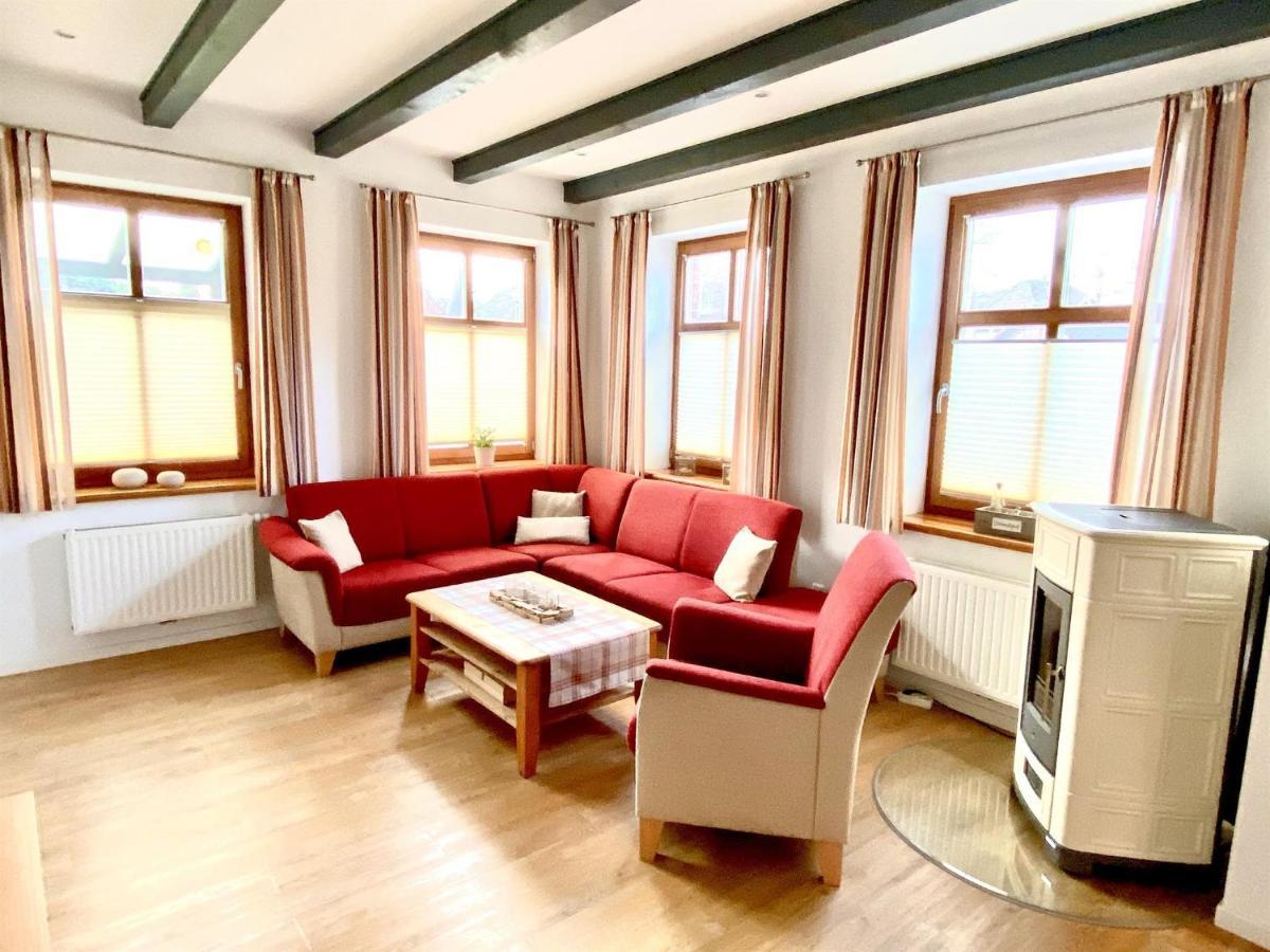 Oltmanns Ferienhaus Bummert Am Hafen Гретзиль Екстер'єр фото